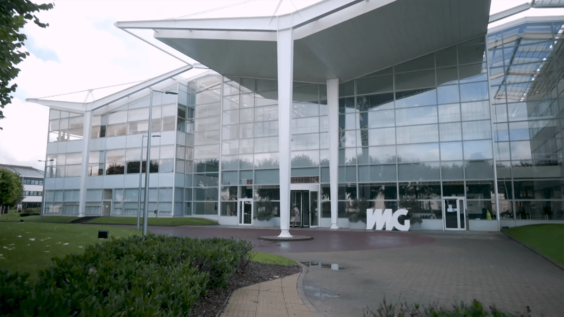 Broadcasting the EFL